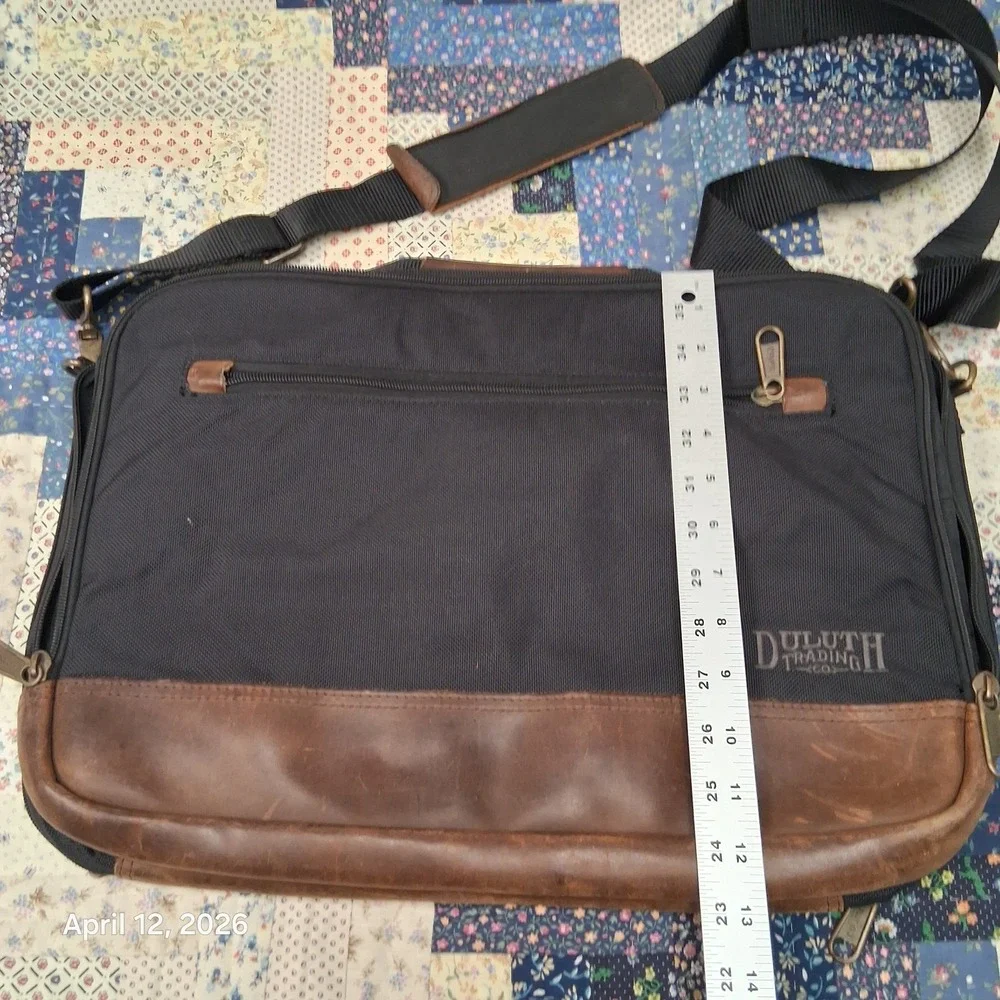 Duluth Trading Co Messenger Bag Navy Blue and Leather Laptop Carrier